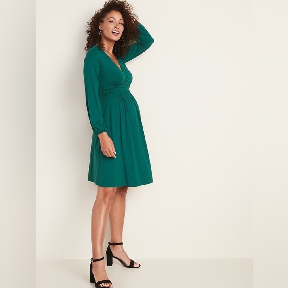 NWT Green Old Navy Maternity Waist-Defined Cross-Front Jersey Dress